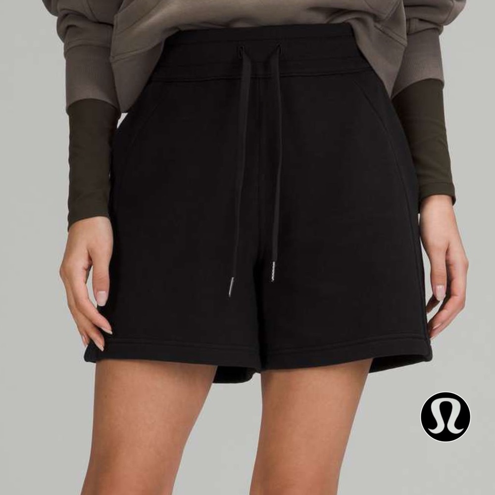 Lululemon Scuba High-Rise Short 5" - Black Size 4 Athletic Sweat Shorts W7CBOS - Picture 5 of 14